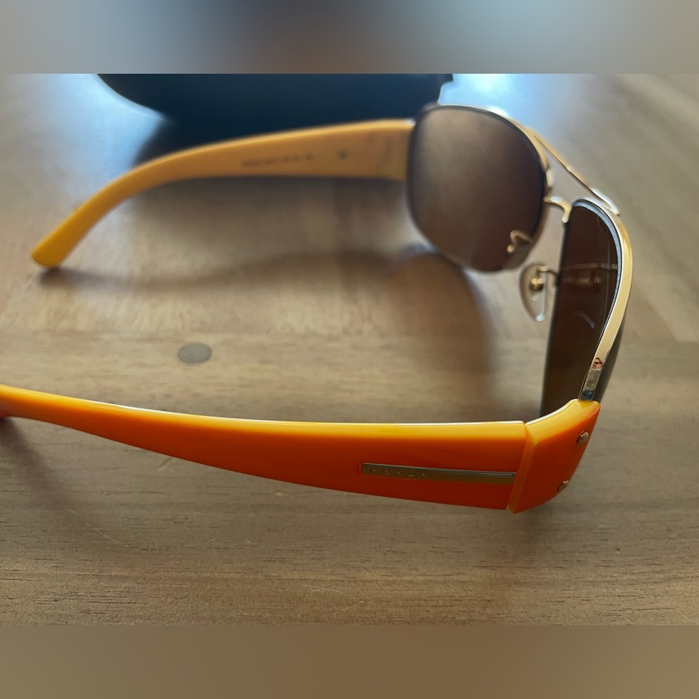 Prada 2006 Sunglasses Vintage Pilot Gold Orange